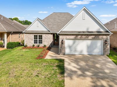 165 Village Lake Dr
