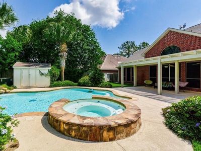 7119 Bristol Ridge Dr