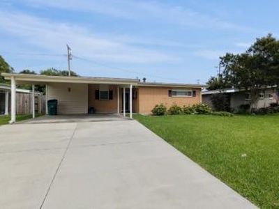 904 Lynnette Dr