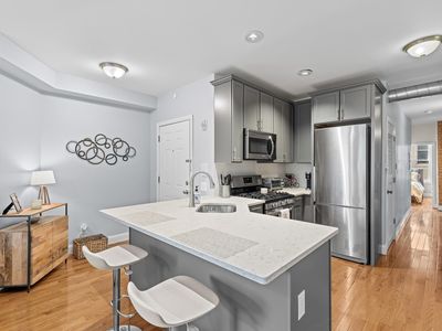 400 Madison St APT 3