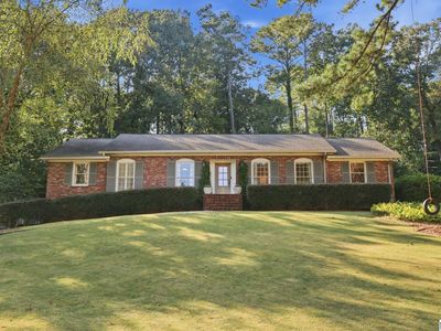 Property at 2353 Garland Dr, Vestavia Hills, AL