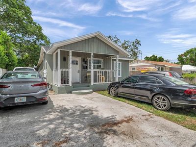 2108 E Linebaugh Ave