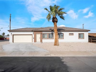 1901 Merze Ave
