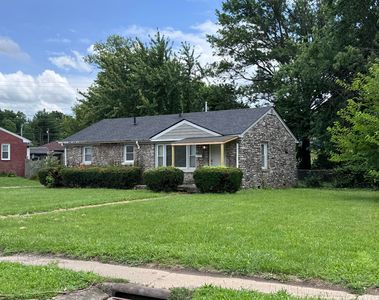 2230 Circle Dr