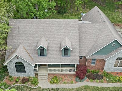 180 Bowman Ct