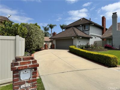 1104 Dennis Dr