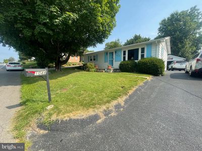 1044 Mount Aetna Rd