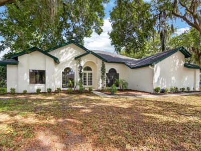 2904 Pine Club Dr