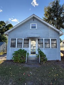 148 Denver St