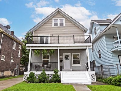 3423 Algona Pl