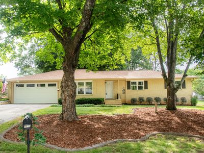 4633 Cloverdale Loop