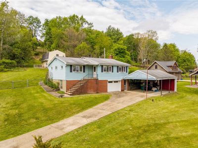 Property at 2312 Lake Ave, Allison Park, PA