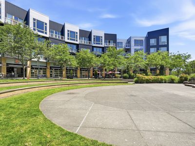 12600 SW Crescent St APT 216