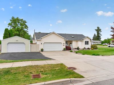 Property at 13707 E 12th Ave, Spokane Valley, WA