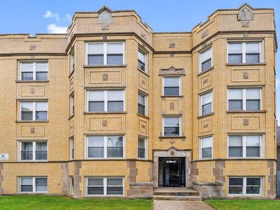 1939 W Granville Ave #1