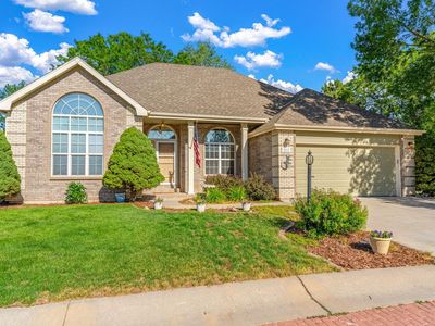 312 Holladay Ct