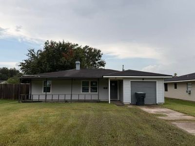 3121 Walnut Ave