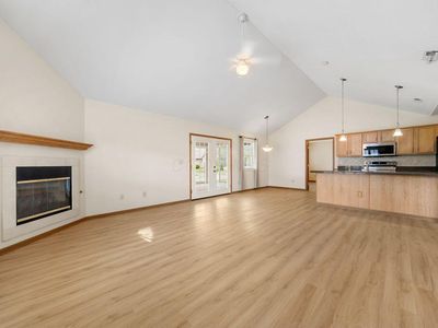 1297 Amberlea Dr E #12