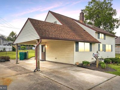 9 Rustleaf Ln