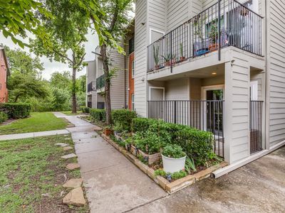 6900 Skillman St APT 407