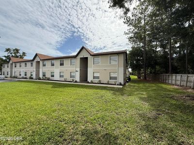 417 Banana Cay Dr APT F