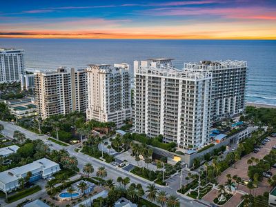3100 N Ocean Drive N #P1602