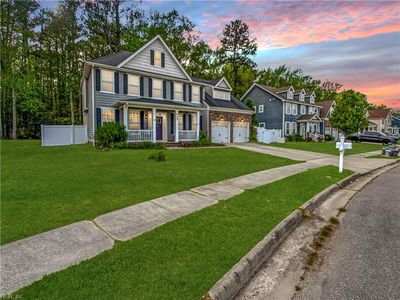 952 Checkerspot Way