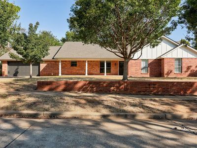 3809 Cedarbrook Dr