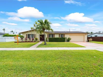 224 NW 19th St
