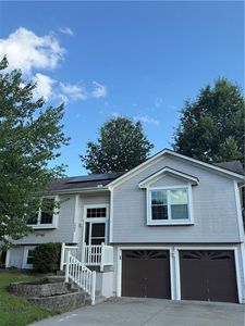 Property at 1405 Magnolia Dr, Greenwood, MO