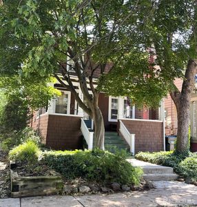 105 N 2nd Ave