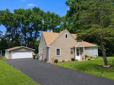 924 Hillwood Cir