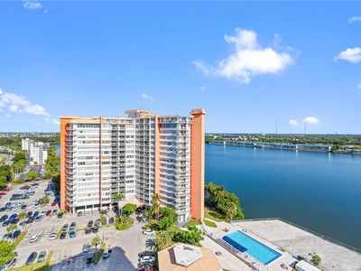1351 NE Miami Gardens Dr APT 1603E