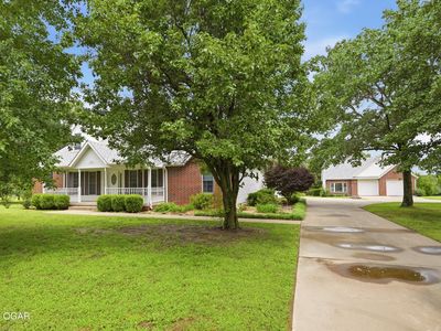 3532 Willow Ln