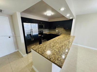 2500 Parkview Dr APT 307