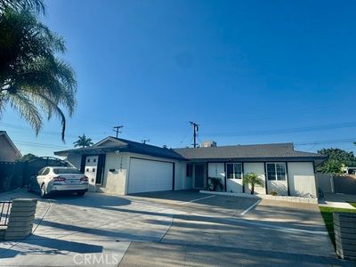 11841 Garnet Cir
