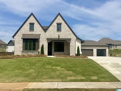 3904 Calvert Cir