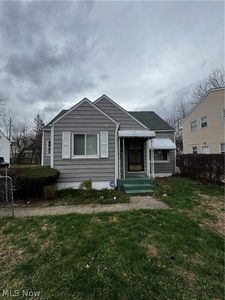 870 Frederick Blvd