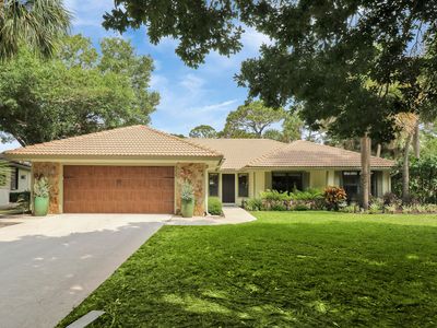 6239 Longleaf Pine Drive