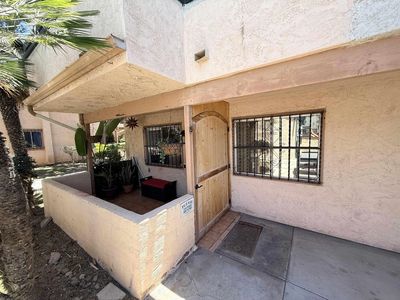 851 W San Ysidro Blvd Unit 5