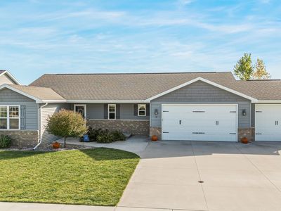 1411 Mera Ln
