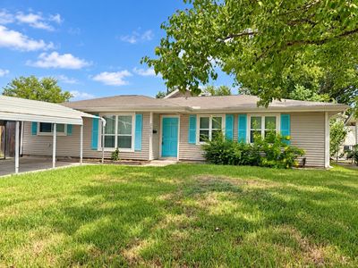 2803 Camille St
