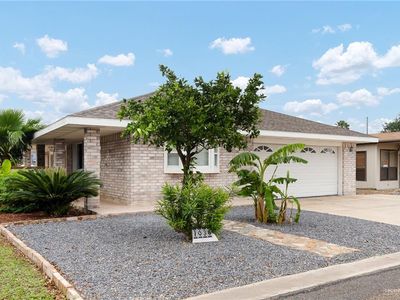 1038 El Paseo Dr