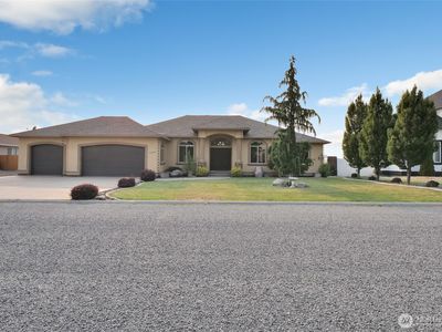 440 Dream Street SE