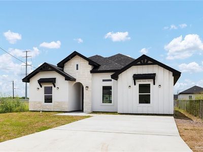 215 Barcelona Dr