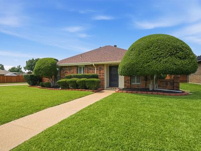 Property at 2001 Espinosa Dr, Carrollton, TX