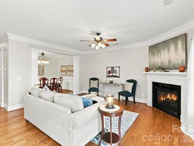 804 Talking Stick Ln