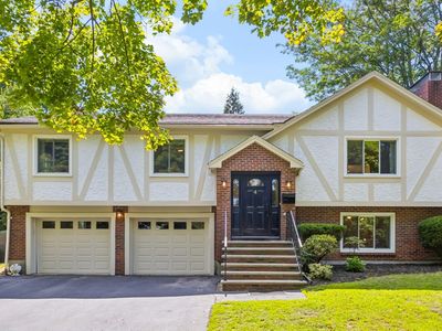 4 Rodgers Rd