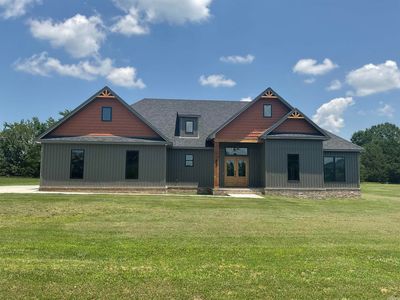 65 Emerald Ln
