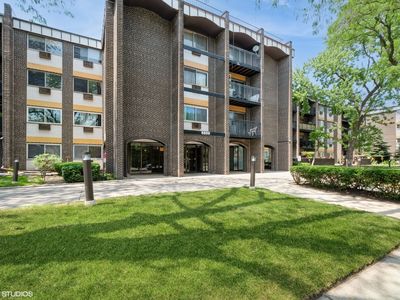 6800 N California Ave APT 2I